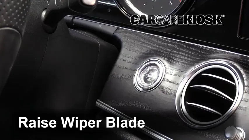 2018 Mercedes-Benz E300 4Matic 2.0L 4 Cyl. Turbo Escobillas de limpiaparabrisas delantero Cambiar escobillas de limpiaparabrisas